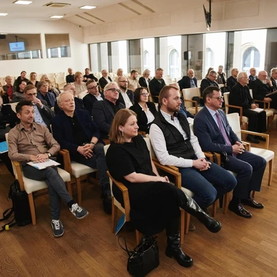 Prof. Józef Hernik odznaczony!